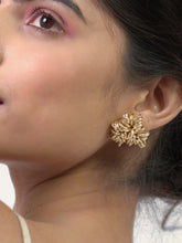 Baddie Gold Studs